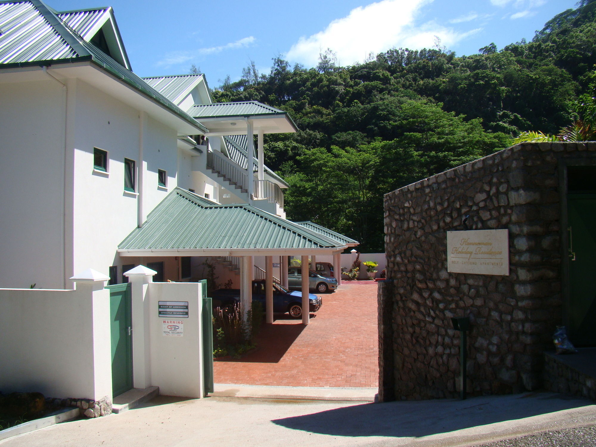 Hanneman Holiday Residence Beau Vallon  Exterior photo